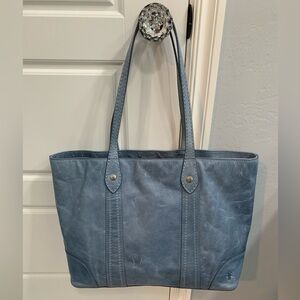 💙 FRYE Melissa Washed Denim Shopper Tote